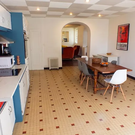 Charmante Maison Familiale Avec Jardin à Сasa de vacaciones *